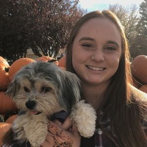 Meet your Posher, Abigale